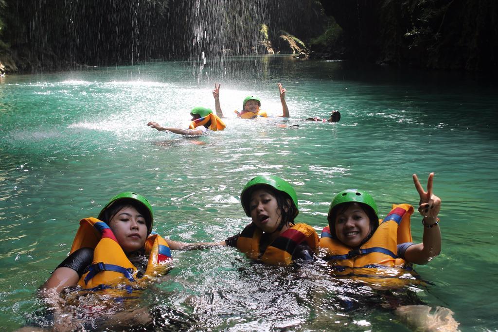 Ragha Homestay Batukaras Ngoại thất bức ảnh